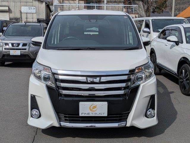 TOYOTA NOAH 2016 Image 31