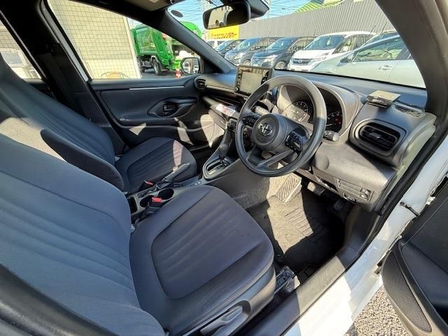 TOYOTA YARIS 2022 Image 31