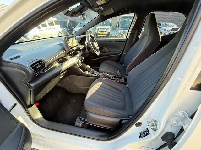 TOYOTA YARIS 2022 Image 31