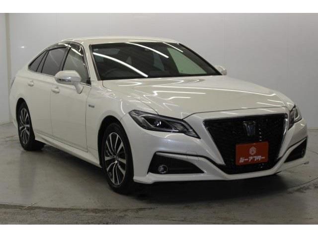 TOYOTA CROWN SEDAN HYBRID 2018 Image 31