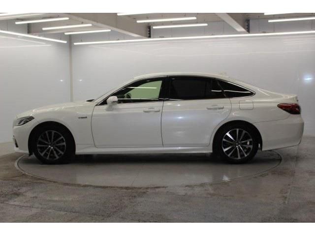 TOYOTA CROWN SEDAN HYBRID 2018 Image 31