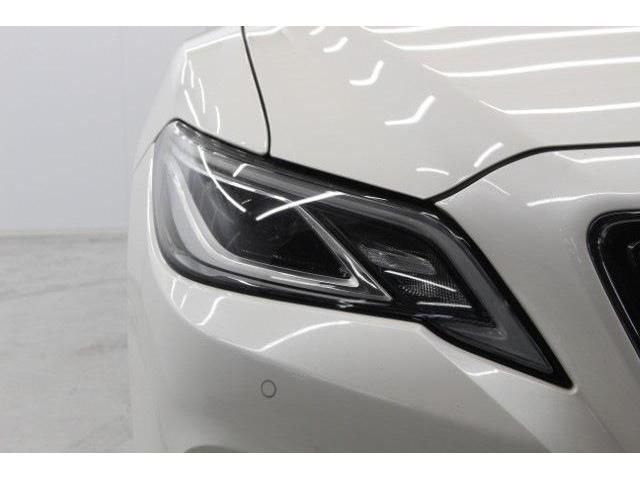 TOYOTA CROWN SEDAN HYBRID 2018 Image 31