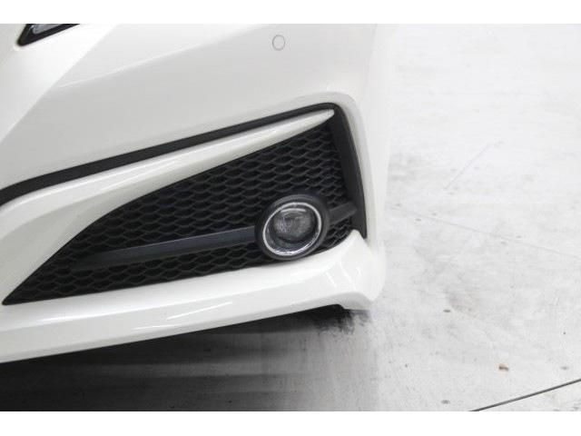 TOYOTA CROWN SEDAN HYBRID 2018 Image 31