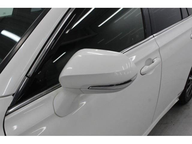 TOYOTA CROWN SEDAN HYBRID 2018 Image 31