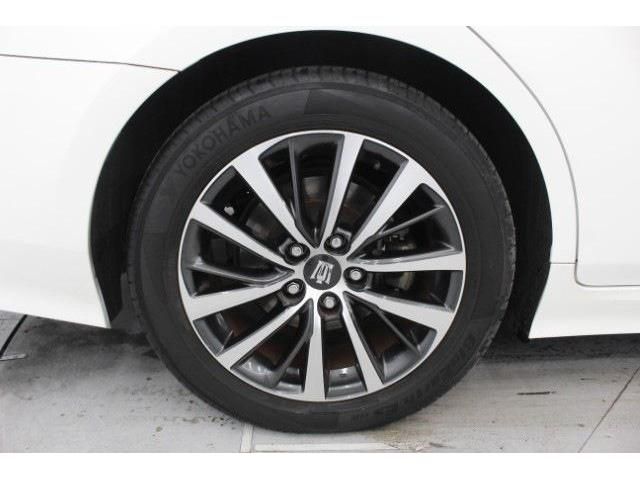 TOYOTA CROWN SEDAN HYBRID 2018 Image 31