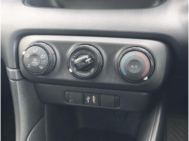 TOYOTA YARIS 2023 Image 31