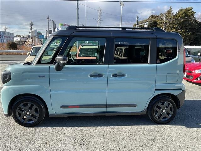 SUZUKI SPACIA GEAR 2024 Image 31