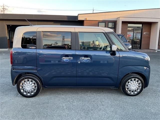 SUZUKI WAGON R SMILE 2024 Image 31