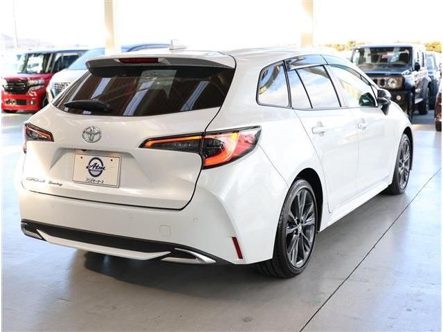 TOYOTA COROLLA TOURING 2023 Image 31