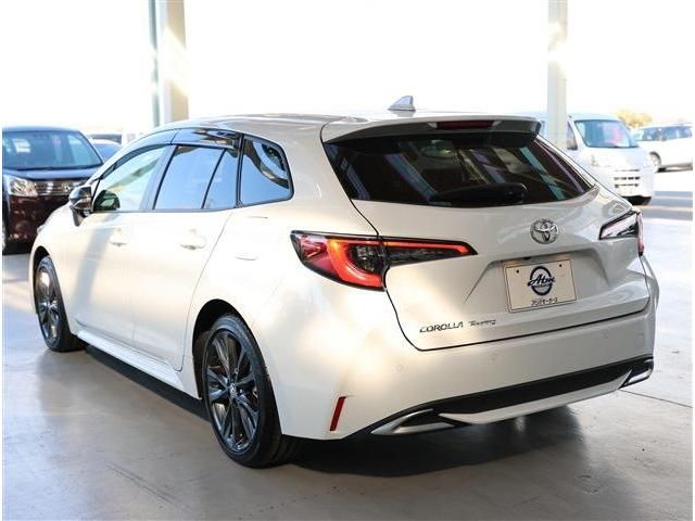 TOYOTA COROLLA TOURING 2023 Image 31