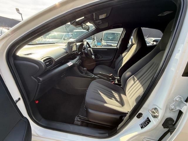 TOYOTA YARIS 2022 Image 31