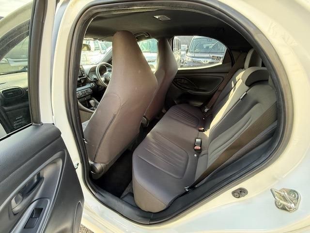 TOYOTA YARIS 2022 Image 31