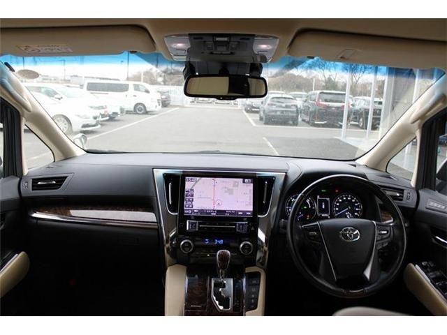 TOYOTA ALPHARD HYBRID 4WD 2019 Image 31