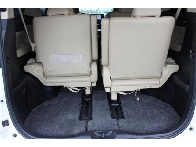 TOYOTA ALPHARD HYBRID 4WD 2019 Image 31