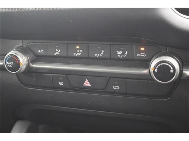 MAZDA 3 FASTBACK 2023 Image 31