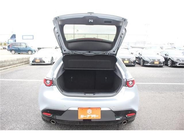 MAZDA 3 FASTBACK 2023 Image 31