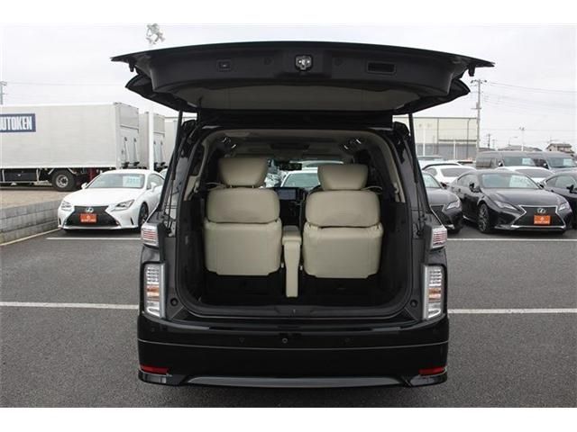 NISSAN ELGRAND 2023 Image 31