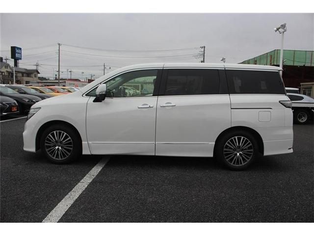 NISSAN ELGRAND 2024 Image 31