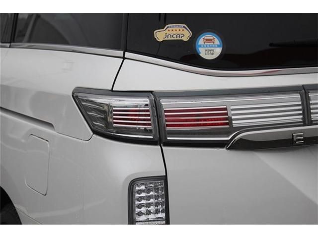 NISSAN ELGRAND 2024 Image 31