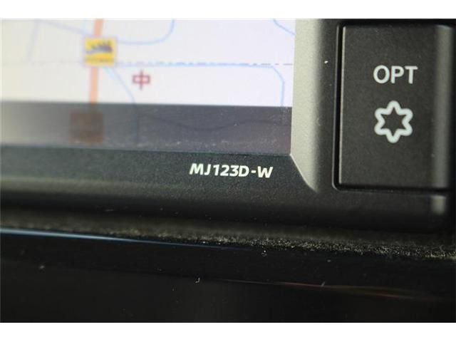 NISSAN ELGRAND 2024 Image 31