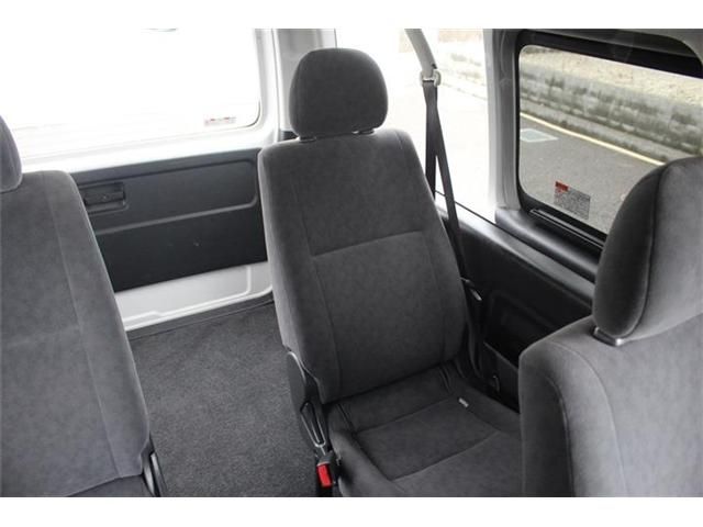 TOYOTA HIACE WAGON 4WD 2018 Image 31