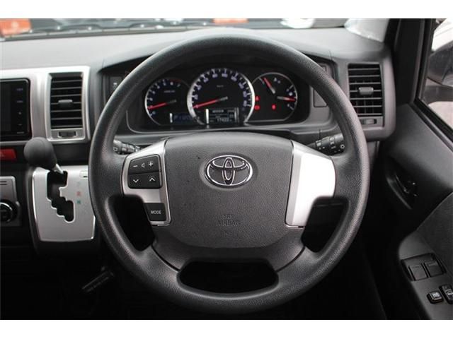 TOYOTA HIACE WAGON 4WD 2018 Image 31