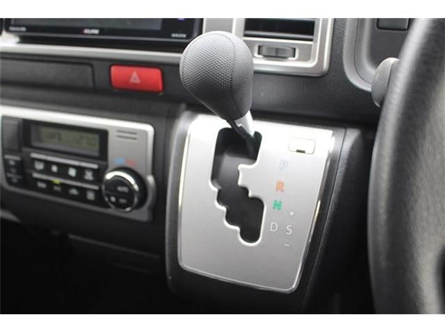 TOYOTA HIACE WAGON 4WD 2018 Image 31