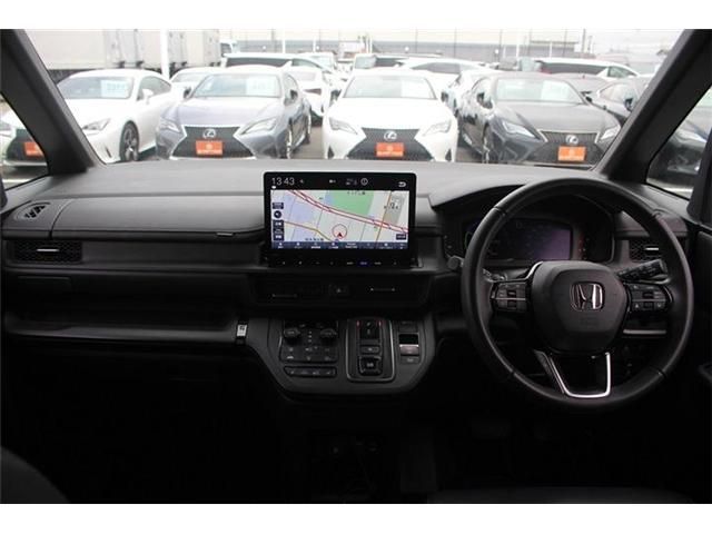 HONDA STEPWAGON E:HEV SPAD 2022 Image 31