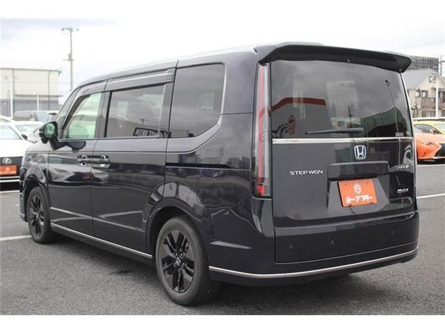 HONDA STEPWAGON E:HEV SPAD 2022 Image 31