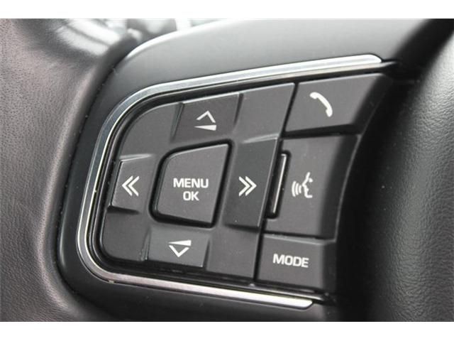 JAGUAR E-PACE 2018 Image 31