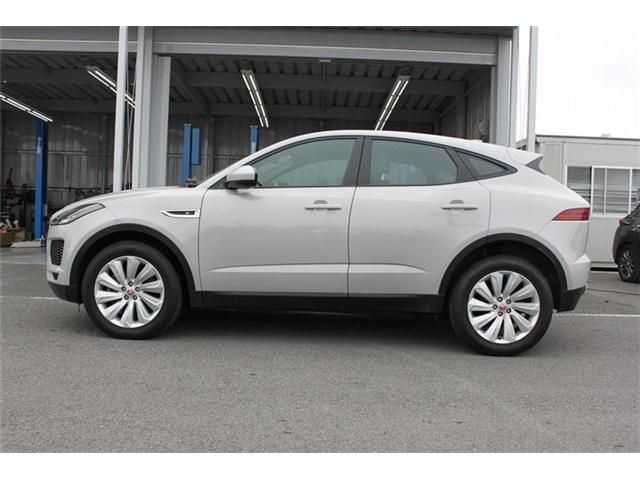 JAGUAR E-PACE 2018 Image 31