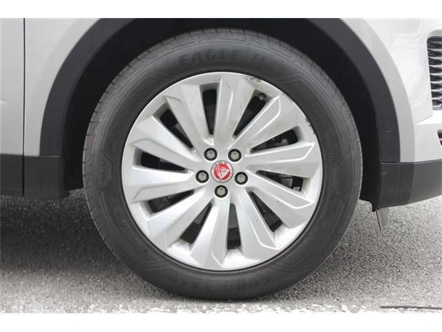 JAGUAR E-PACE 2018 Image 31