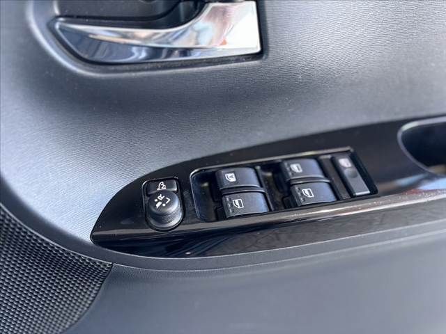 DAIHATSU TANTO CUSTOM 2015 Image 31