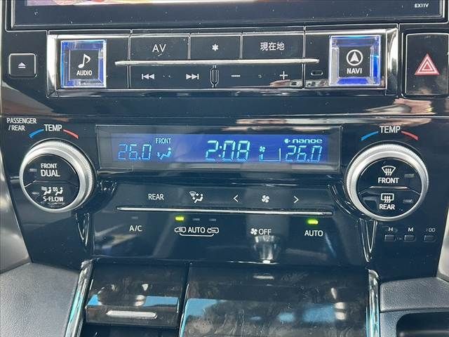 TOYOTA ALPHARD 4WD 2017 Image 31