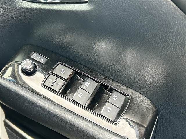 TOYOTA ALPHARD 4WD 2017 Image 31