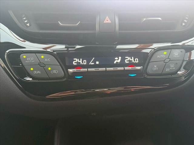 TOYOTA C-HR 2019 Image 31