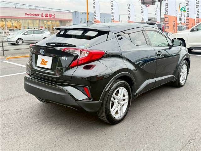 TOYOTA C-HR 2019 Image 31