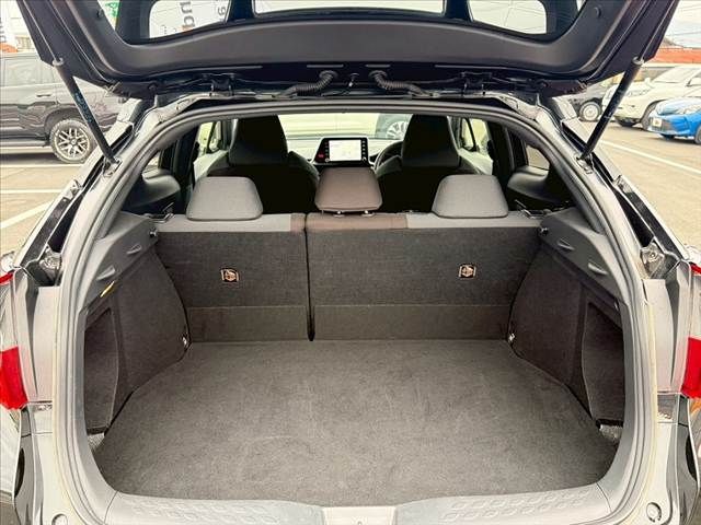 TOYOTA C-HR 2019 Image 31