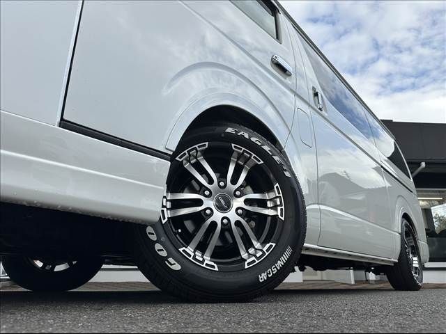 TOYOTA HIACE VAN 2WD 2019 Image 31