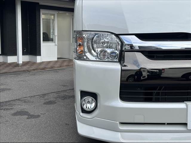 TOYOTA HIACE VAN 2WD 2019 Image 31