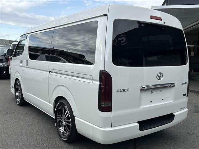 TOYOTA HIACE VAN 2WD 2019 Image 31