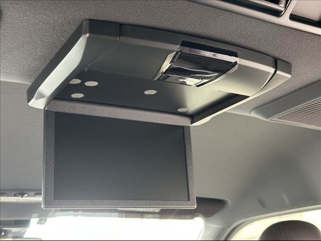 TOYOTA HIACE VAN 2WD 2019 Image 31