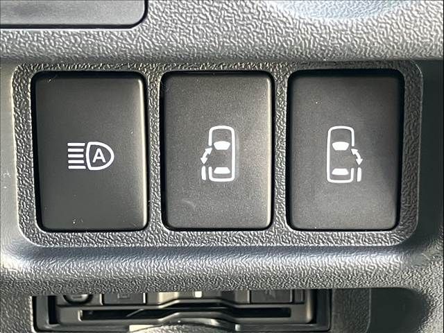 TOYOTA HIACE VAN 4WD 2026 Image 31