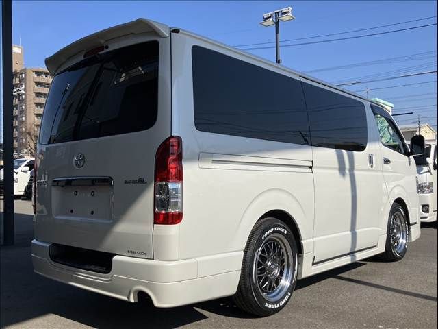 TOYOTA HIACE VAN 4WD 2022 Image 31