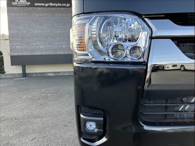 TOYOTA HIACE VAN 2WD 2025 Image 31