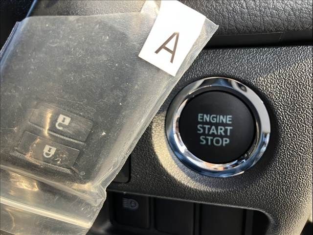 TOYOTA HIACE VAN 2WD 2025 Image 31