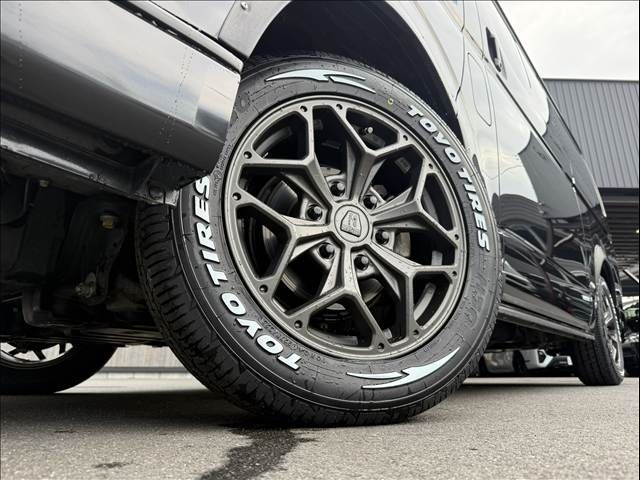 TOYOTA HIACE VAN 4WD 2021 Image 31