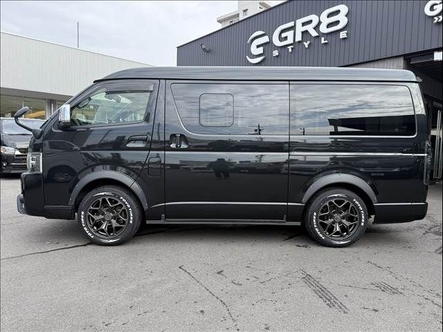 TOYOTA HIACE VAN 4WD 2021 Image 31