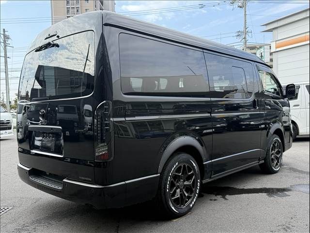 TOYOTA HIACE VAN 4WD 2021 Image 31