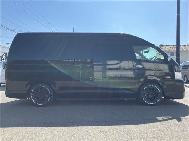 TOYOTA HIACE VAN 2WD 2015 Image 31